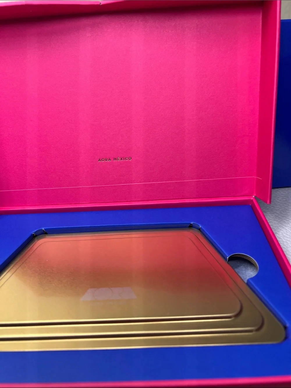 Aora -MIRAME Vibrant Eyeshadow Palette